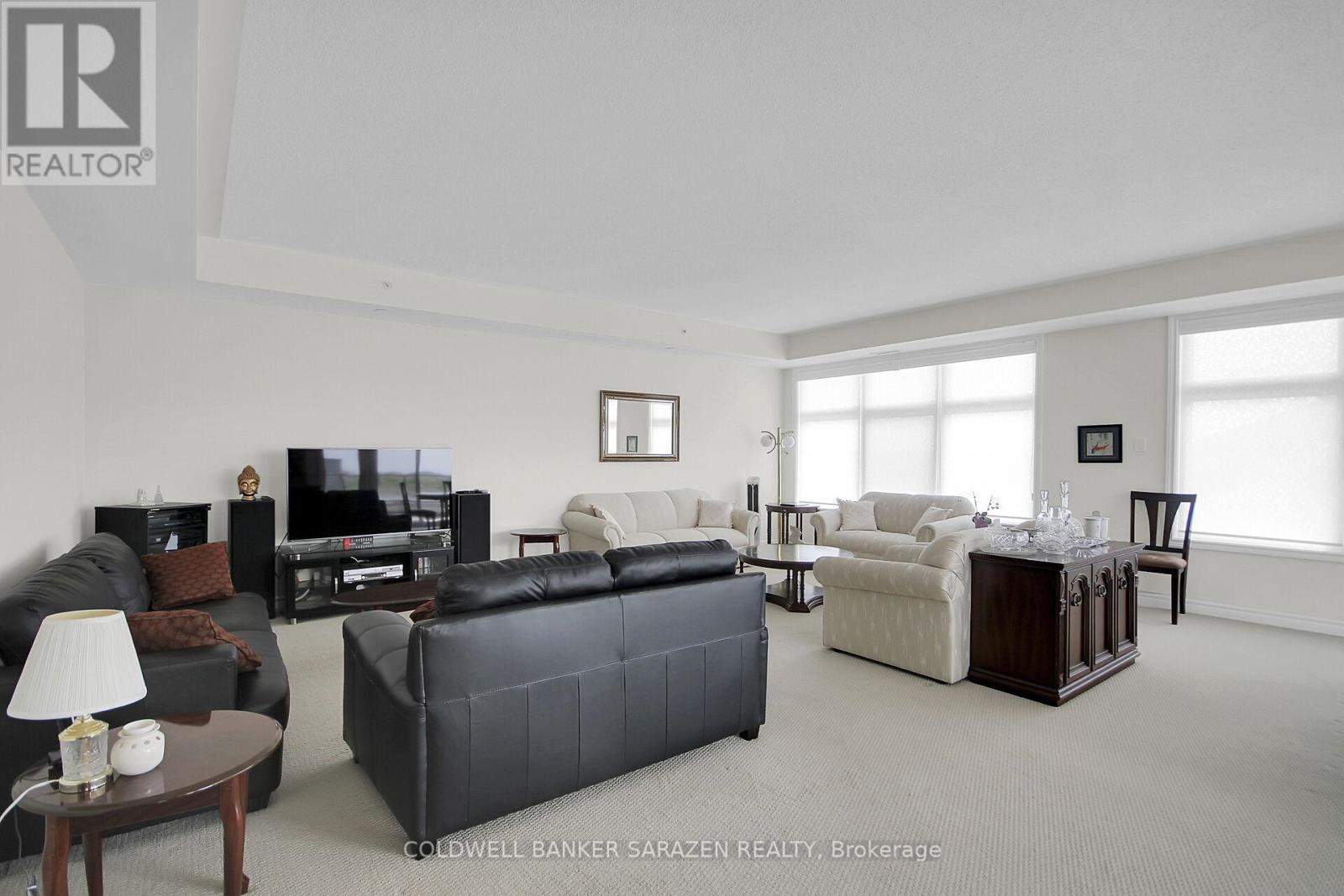 401 - 250 Glenroy Gilbert Drive