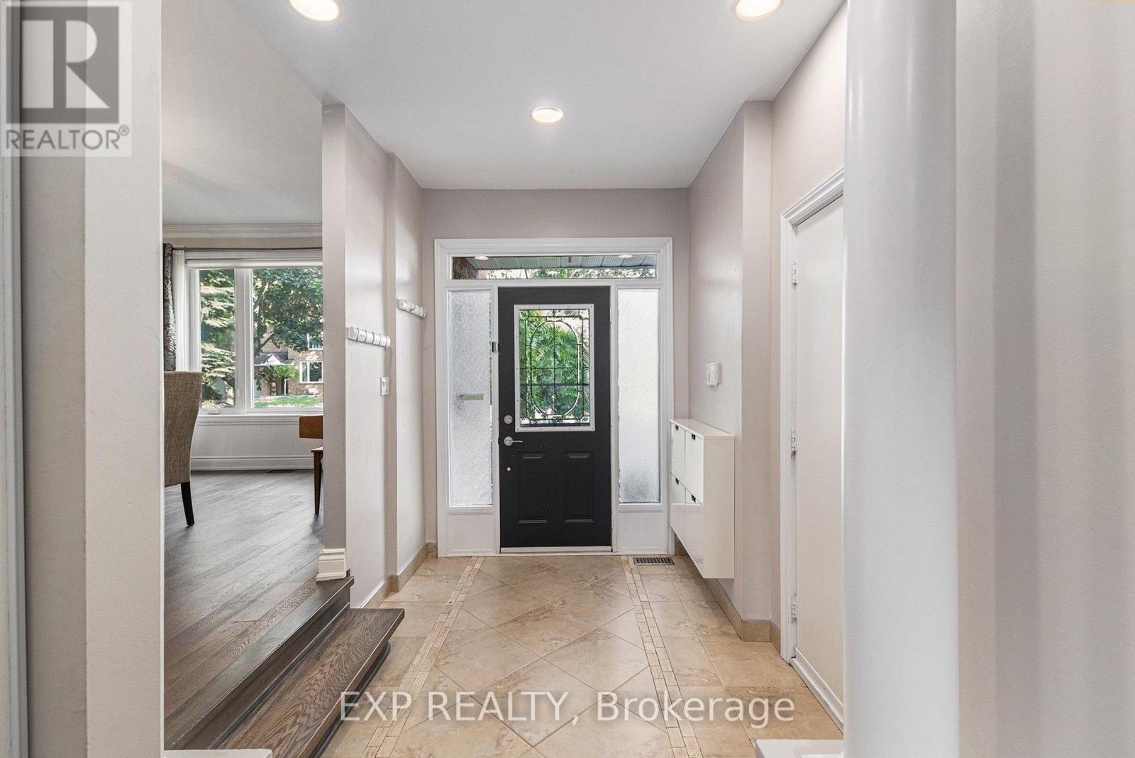 324 Stoneway Drive