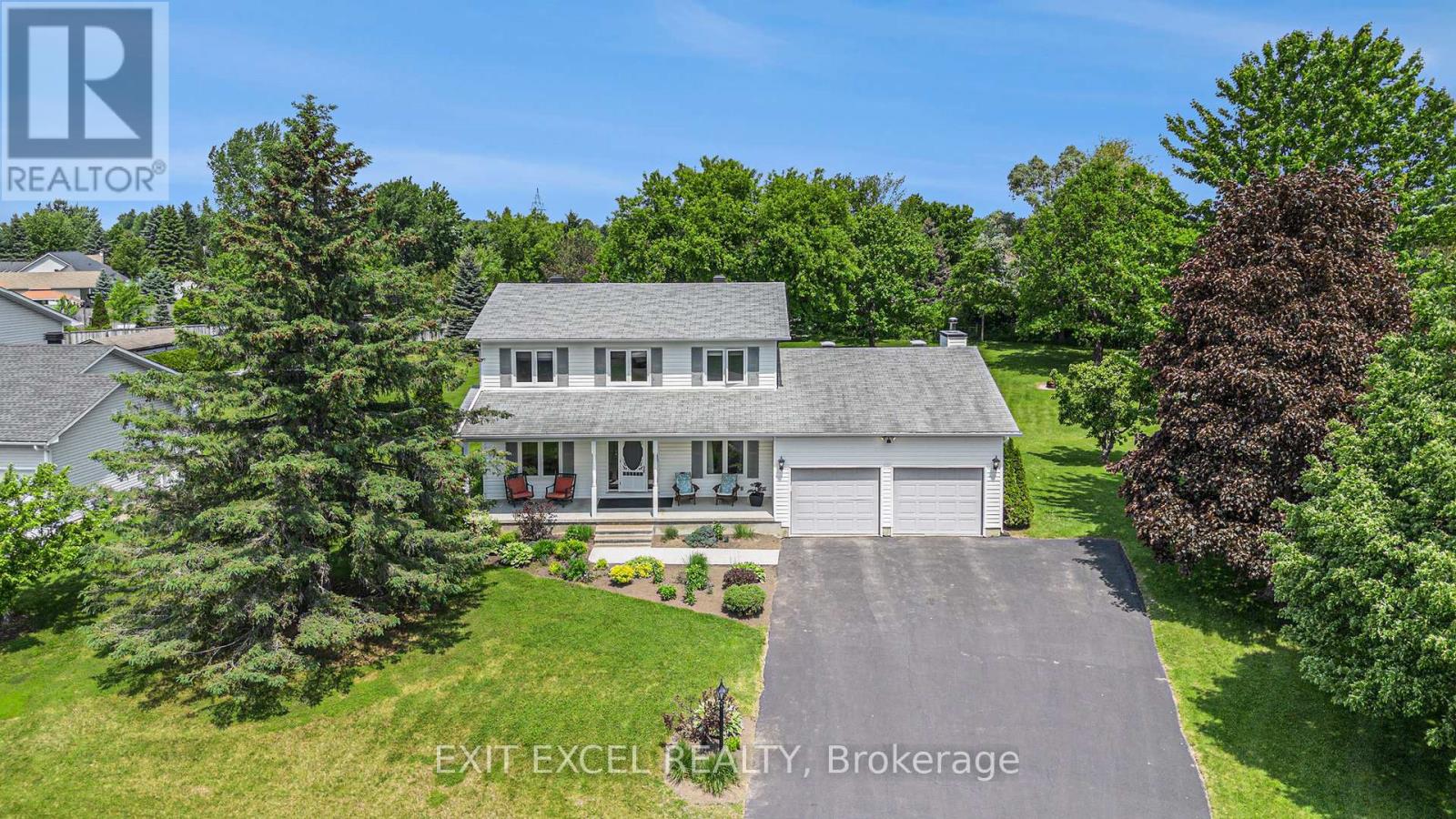 1551 Stanleyfield Crescent