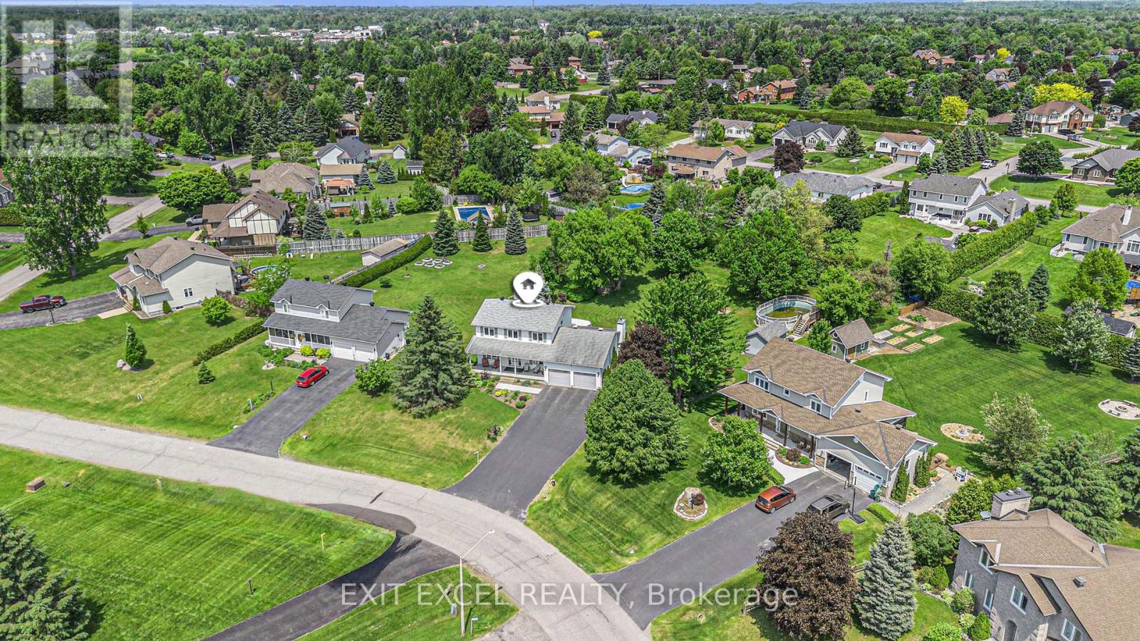 1551 Stanleyfield Crescent
