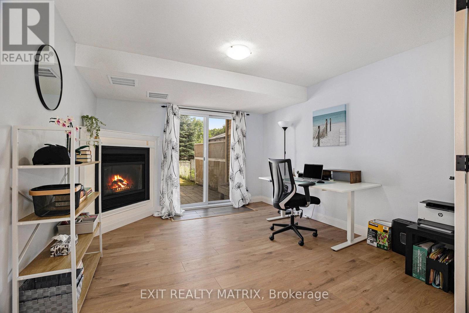 23 Weybridge Drive