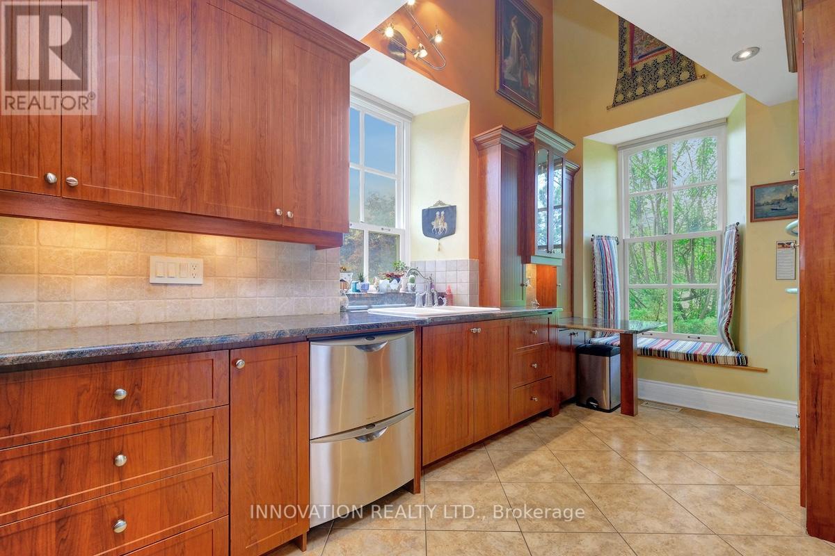 1 - 2976 Richmond Road