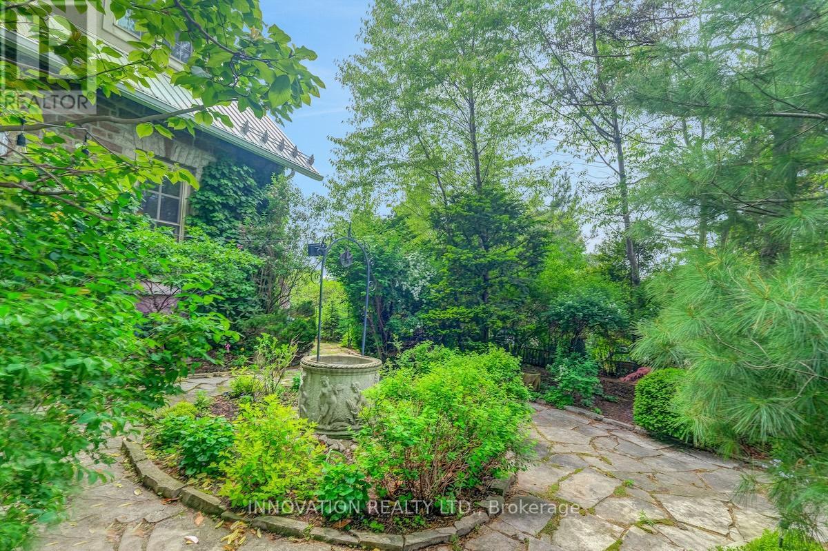 1 - 2976 Richmond Road