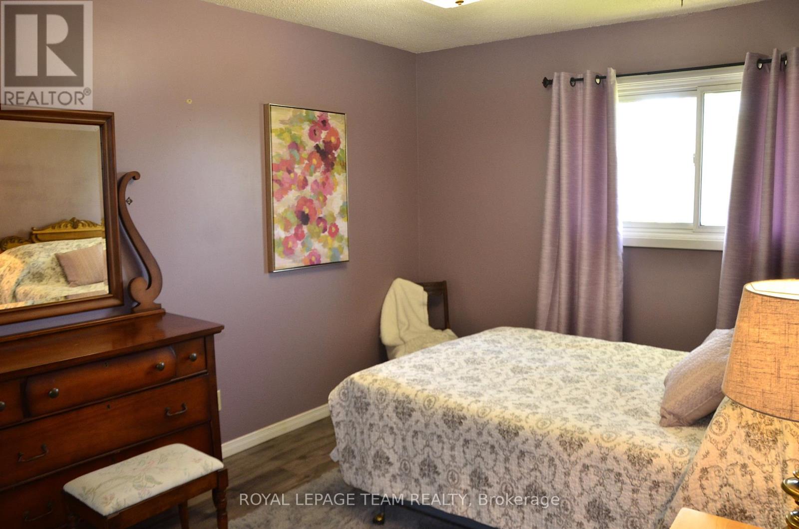 4951 (hwy 31) Bank Street N