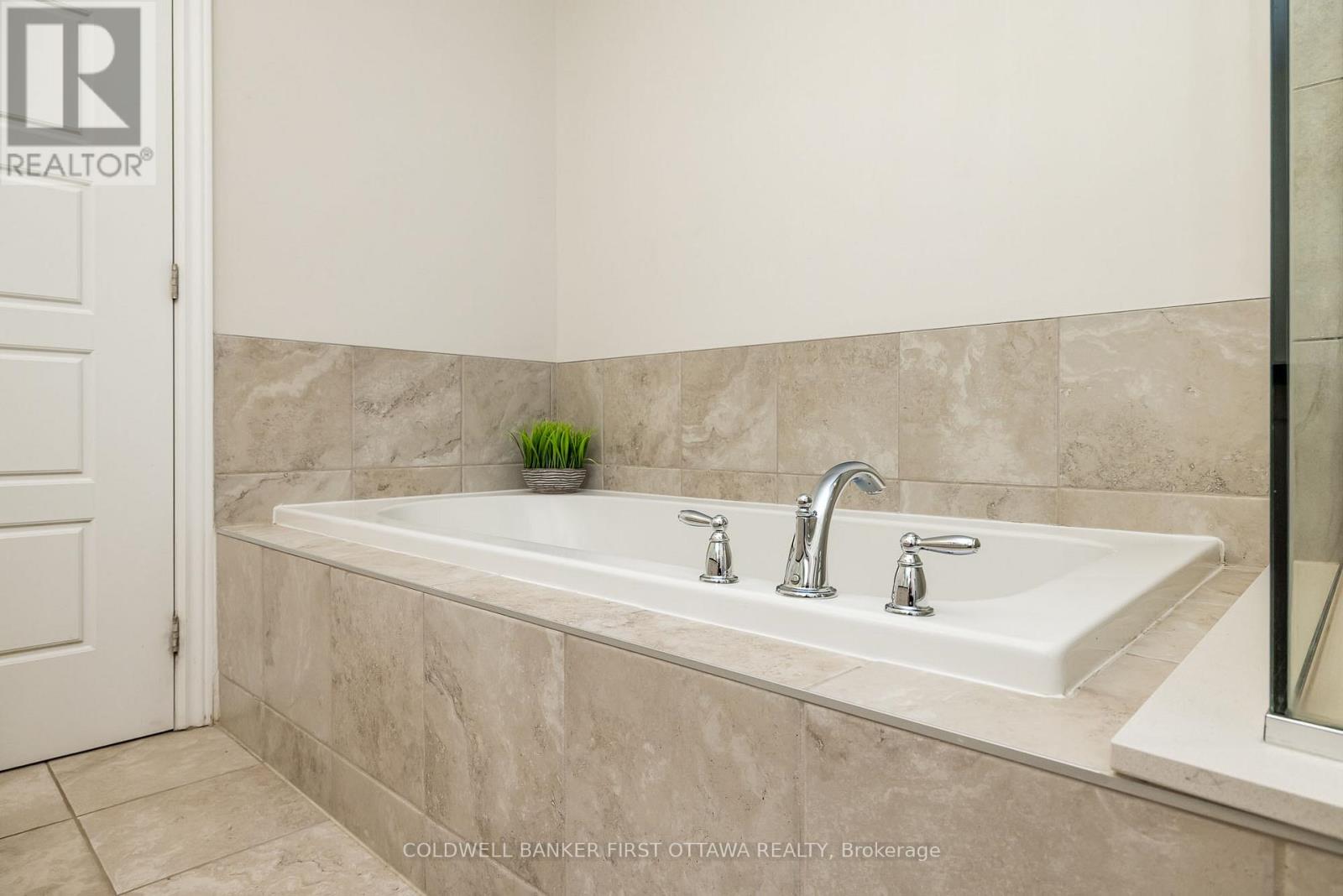 170 Flowing Creek Circle