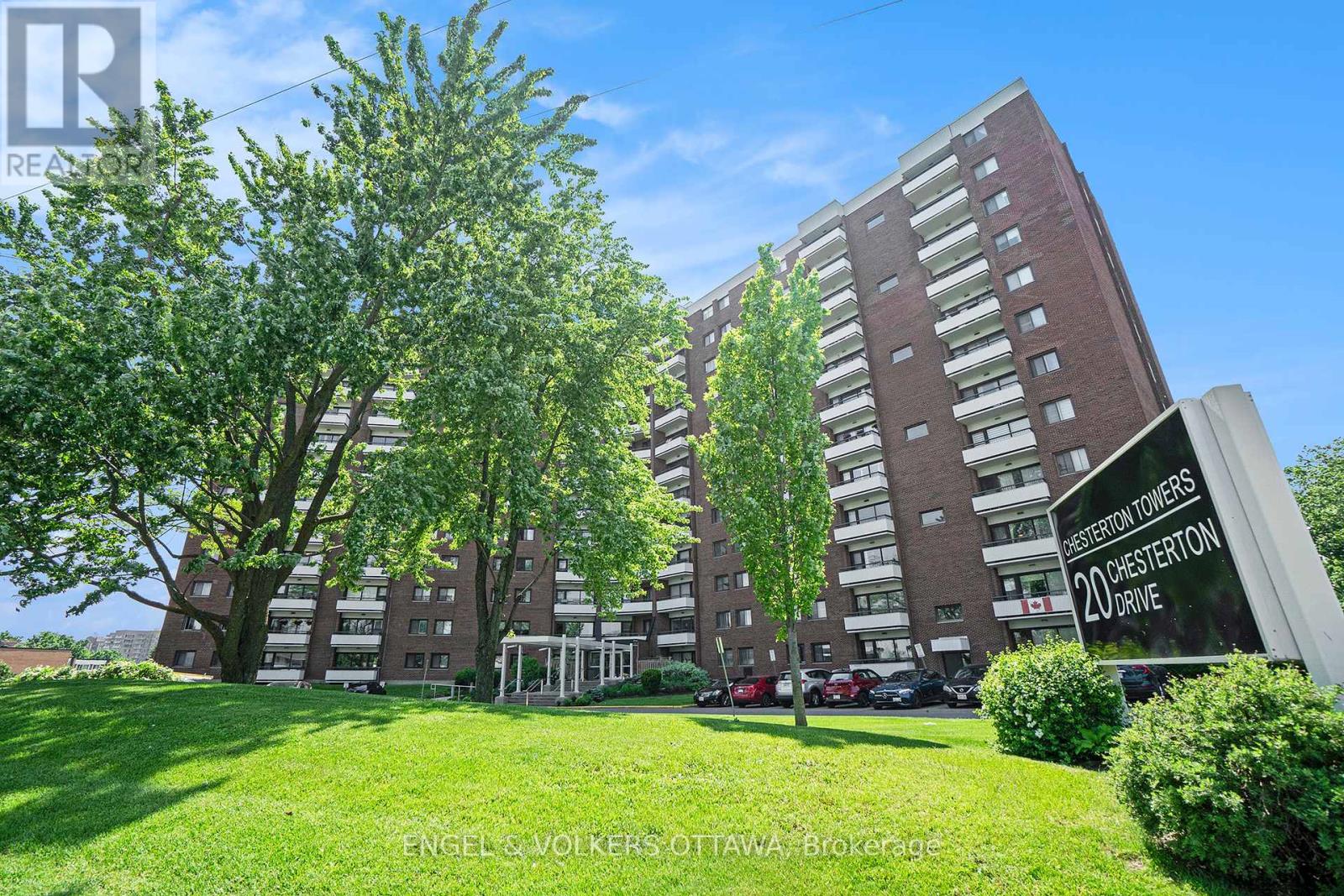 817 - 20 Chesterton Drive