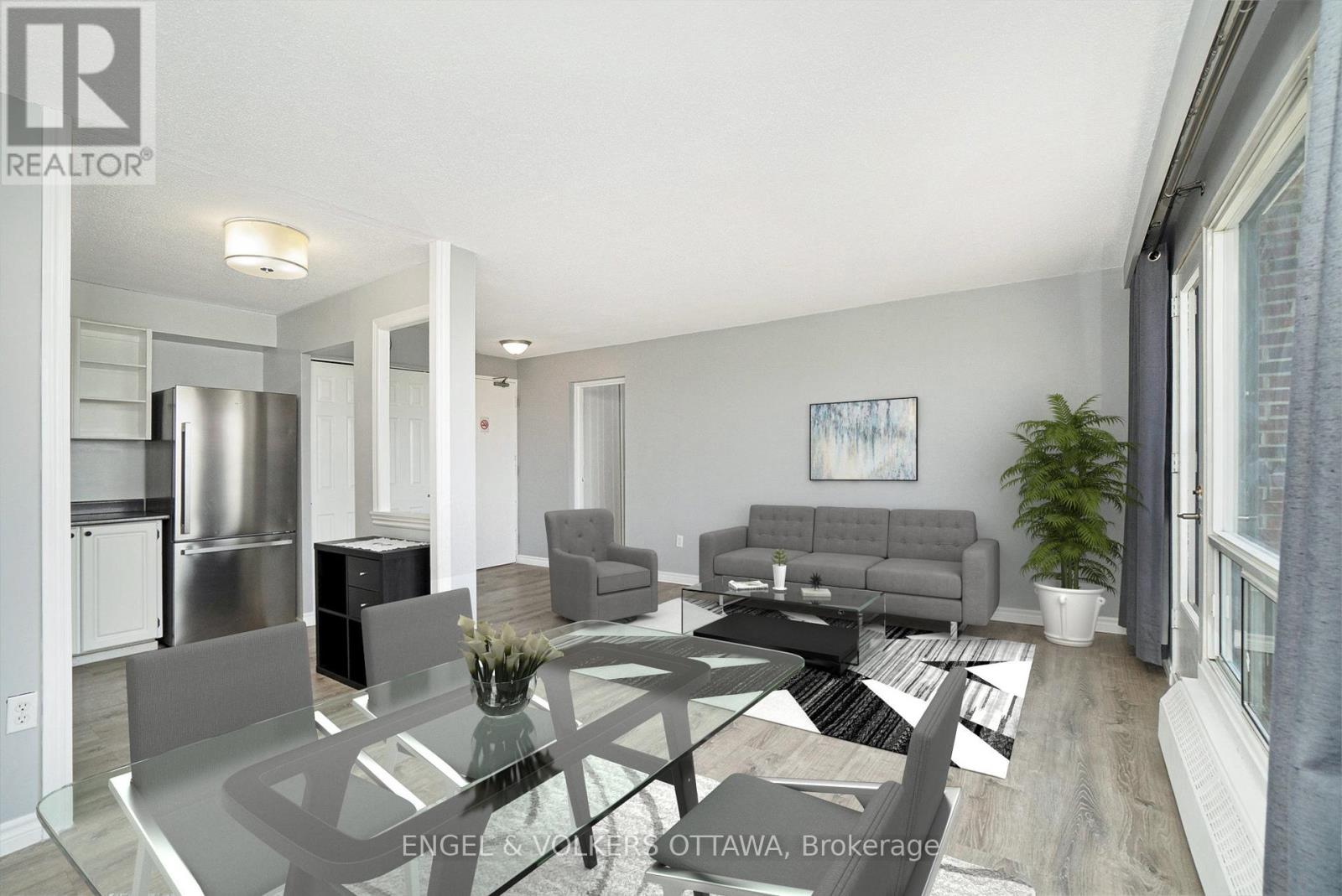 817 - 20 Chesterton Drive