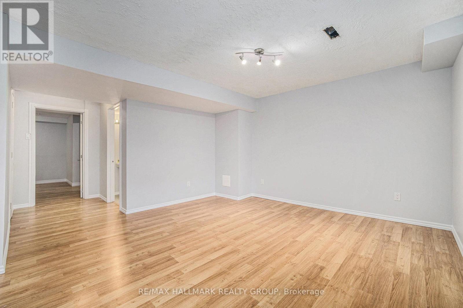 548 Paul Metivier Drive