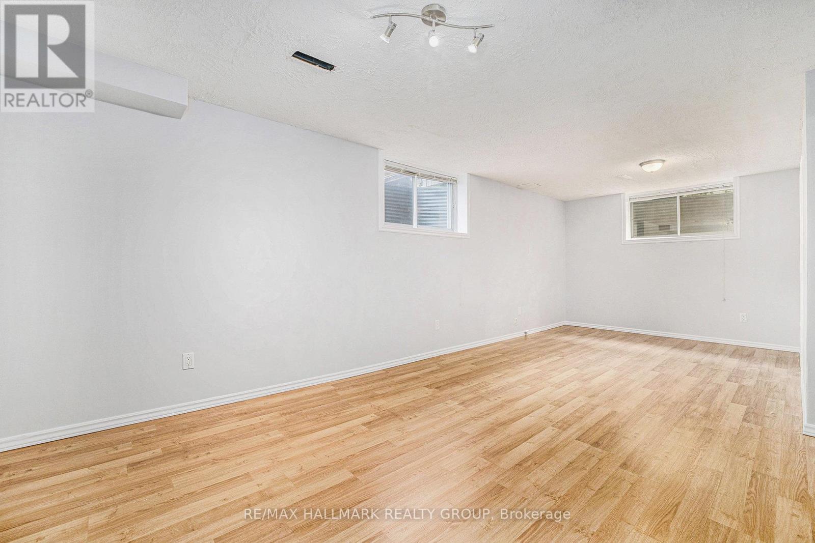 548 Paul Metivier Drive