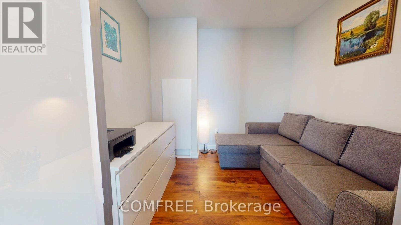 1603 - 101 Queen Street
