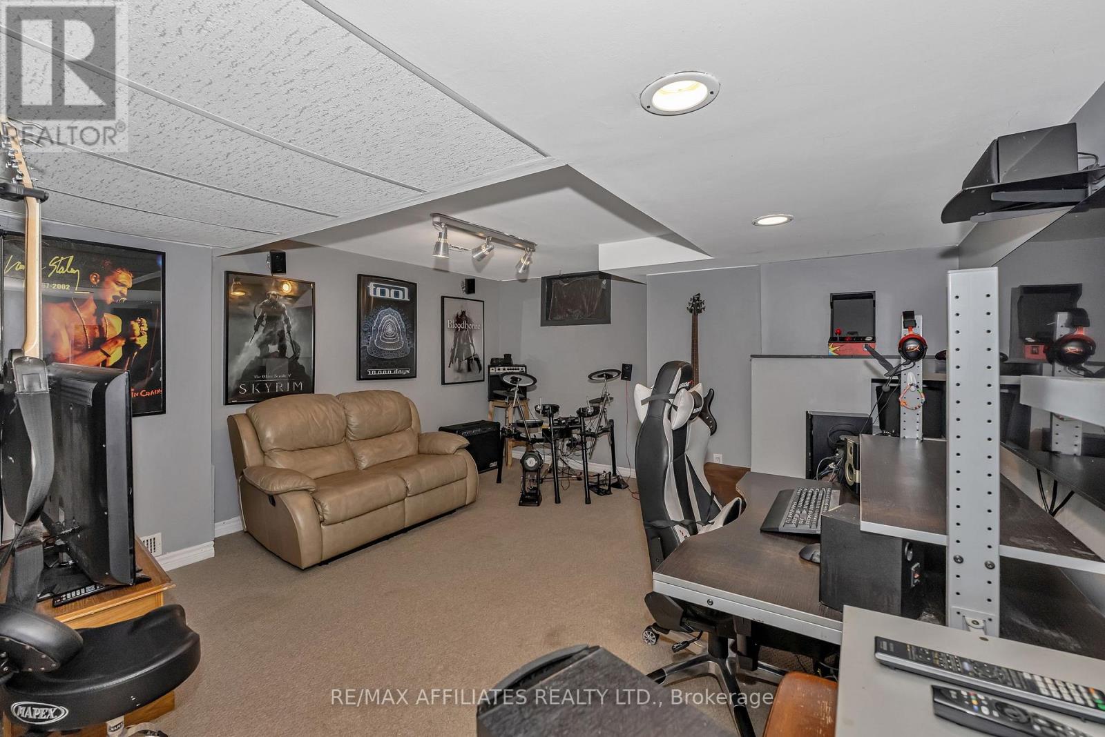 1138 Ste Agathe Park