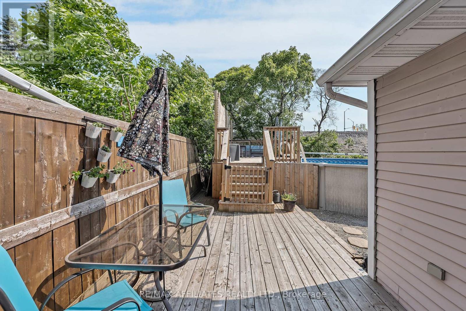 1138 Ste Agathe Park
