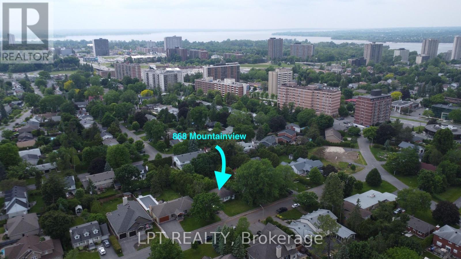 868 Mountainview Avenue
