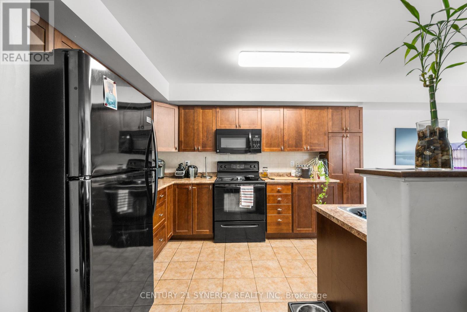 148 Talltree Crescent