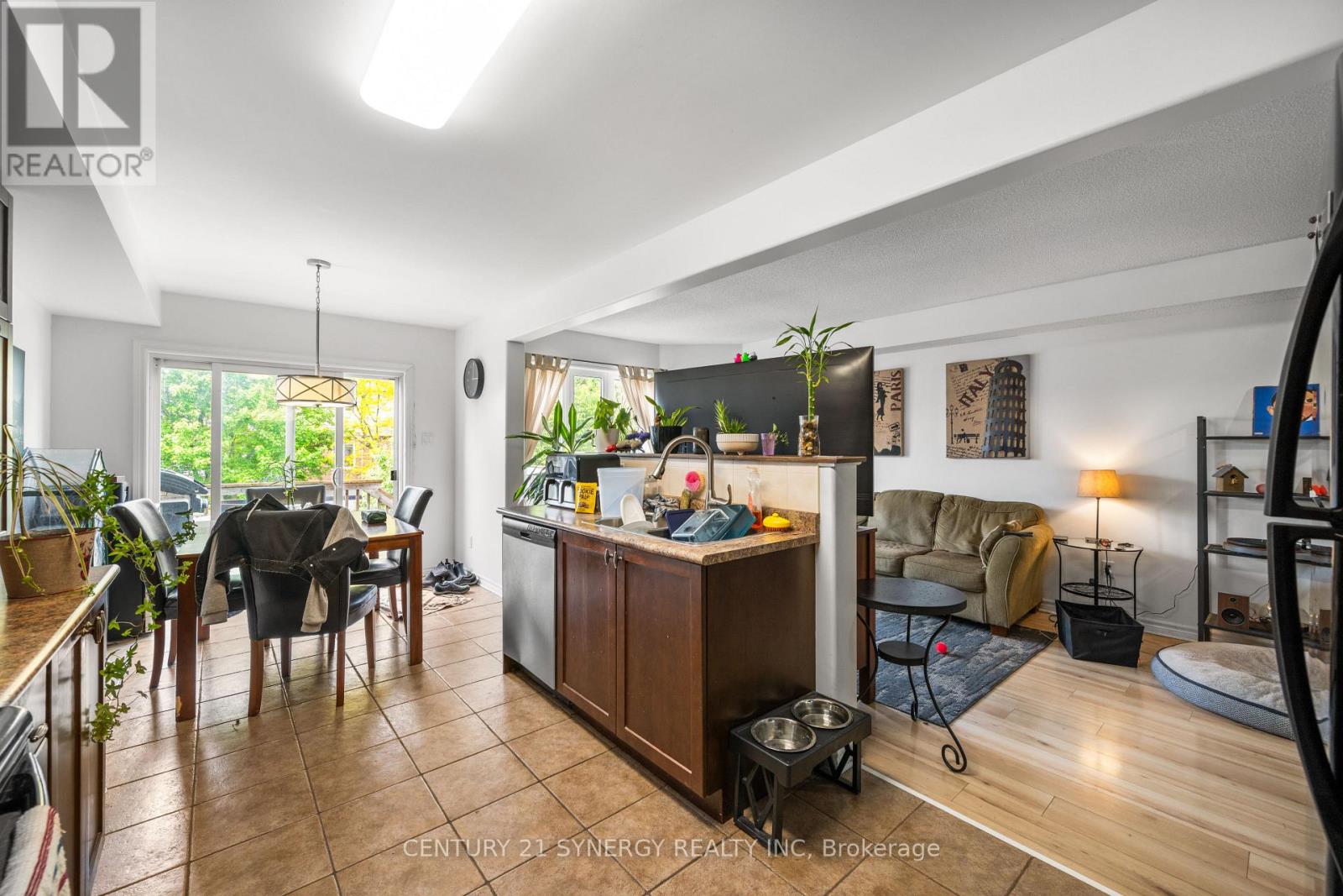 148 Talltree Crescent