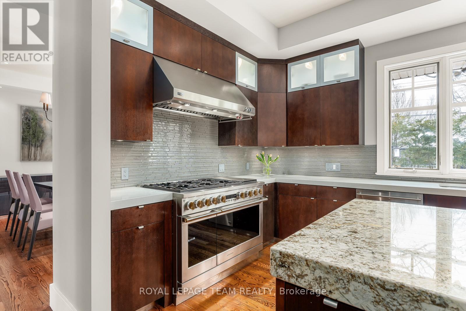 250 Sandridge Road