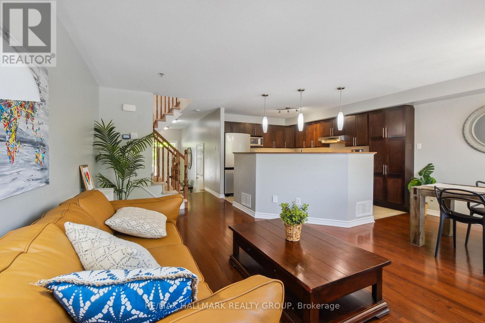 618 Spikemoss Place