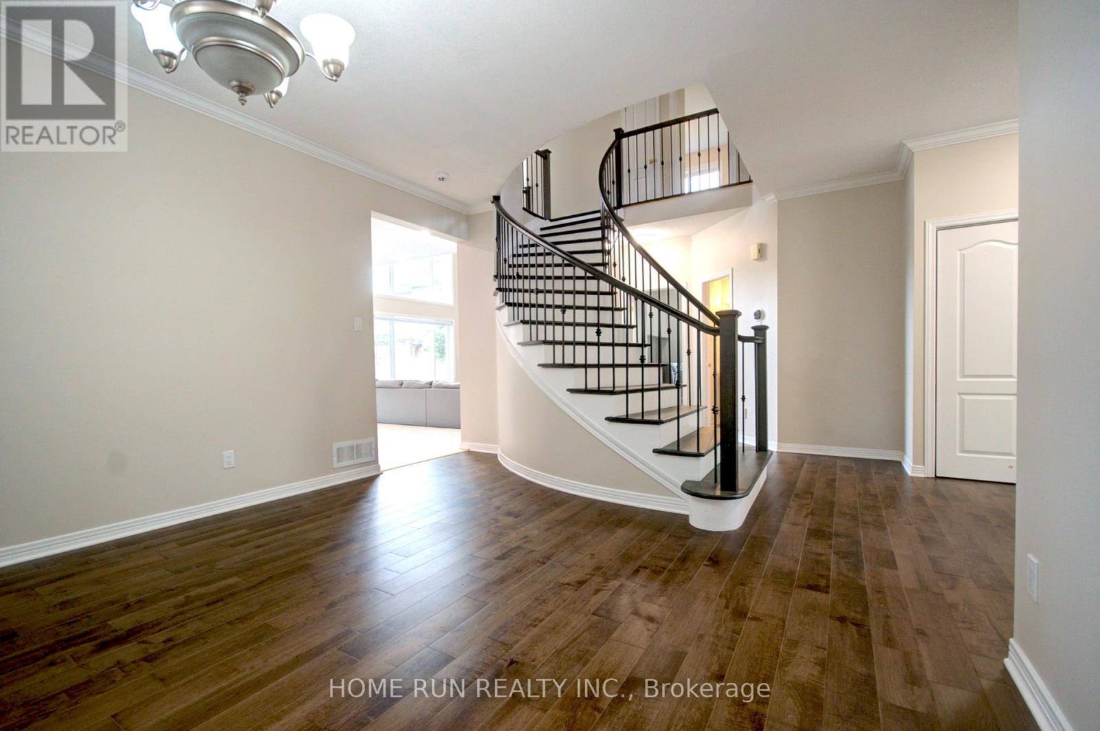 3507 Wyman Crescent