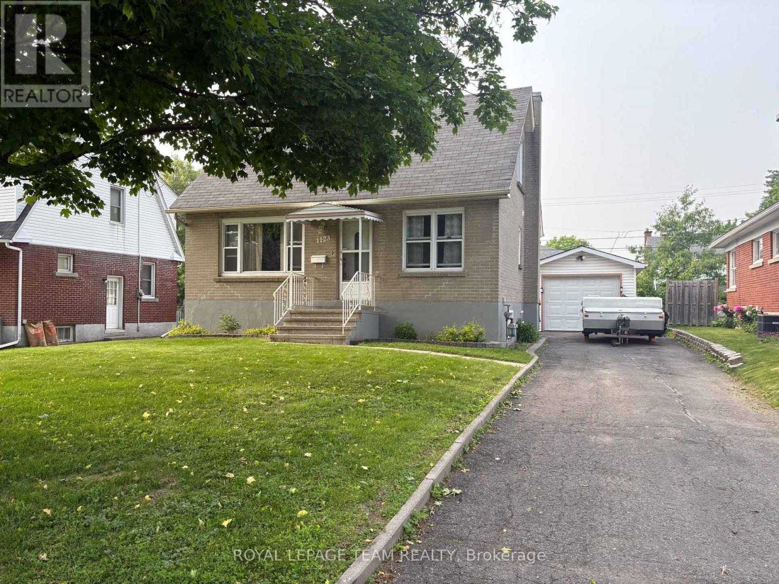 1123 Secord Avenue