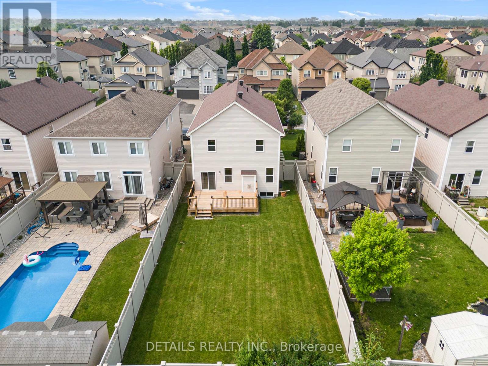 809 Pinnacle Street
