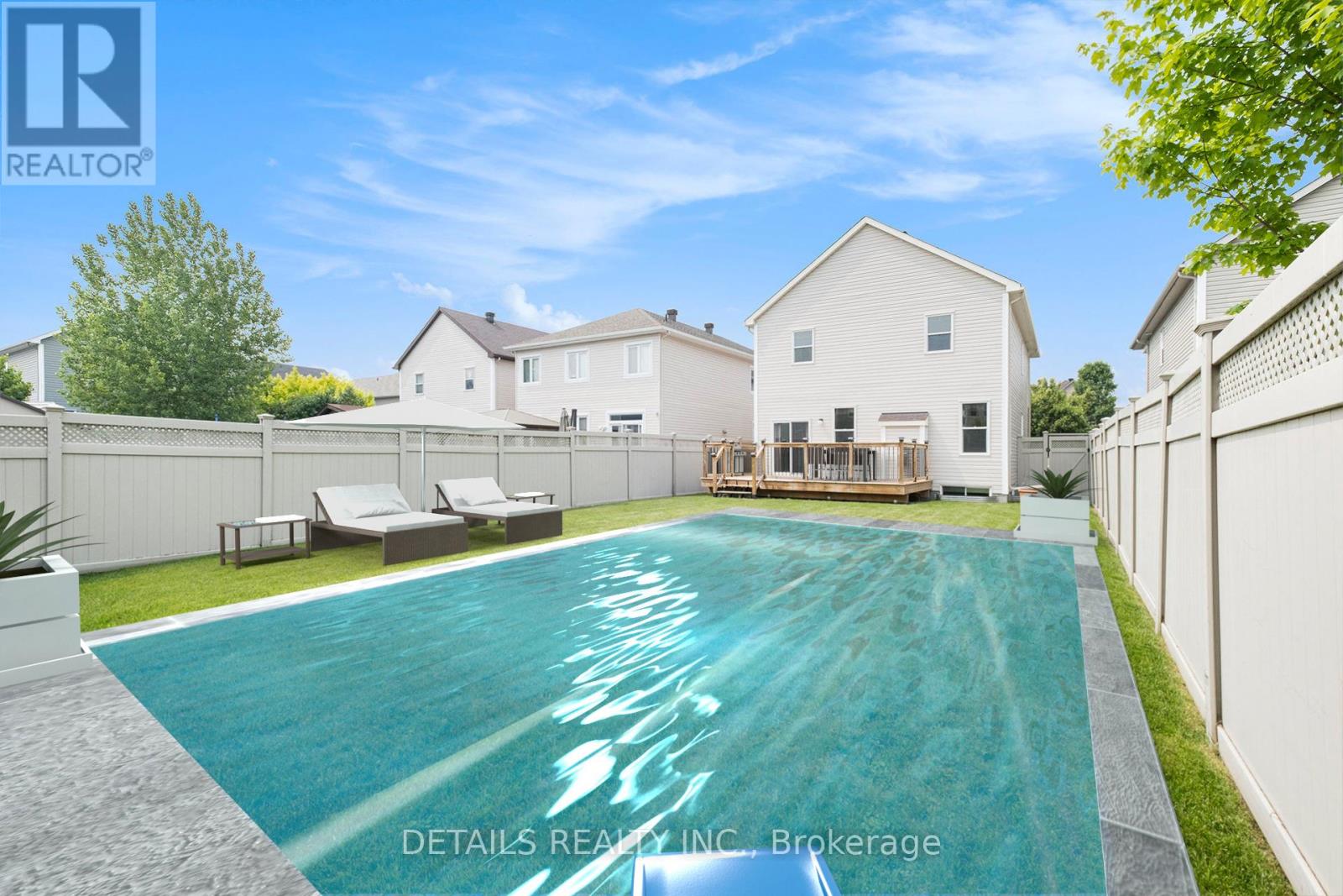 809 Pinnacle Street