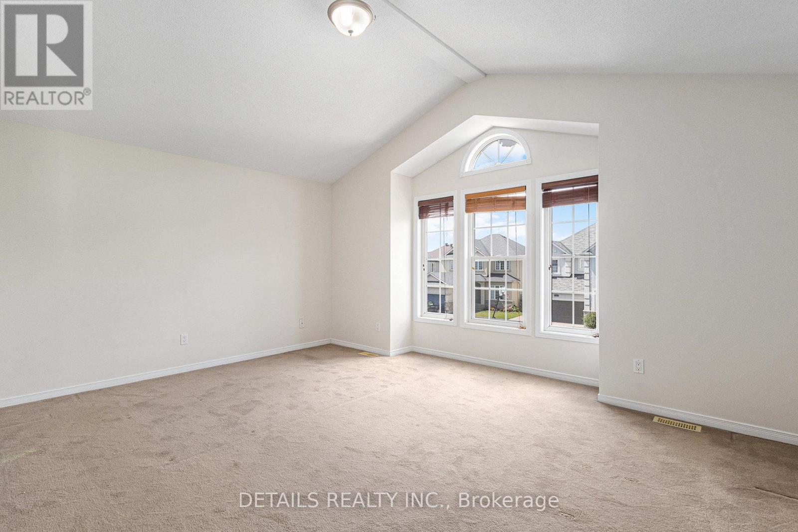 809 Pinnacle Street