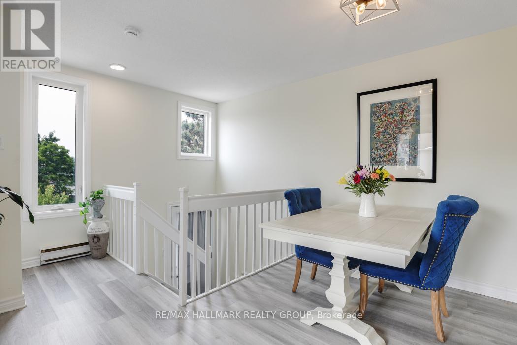 8 - 3 Stonebank Crescent