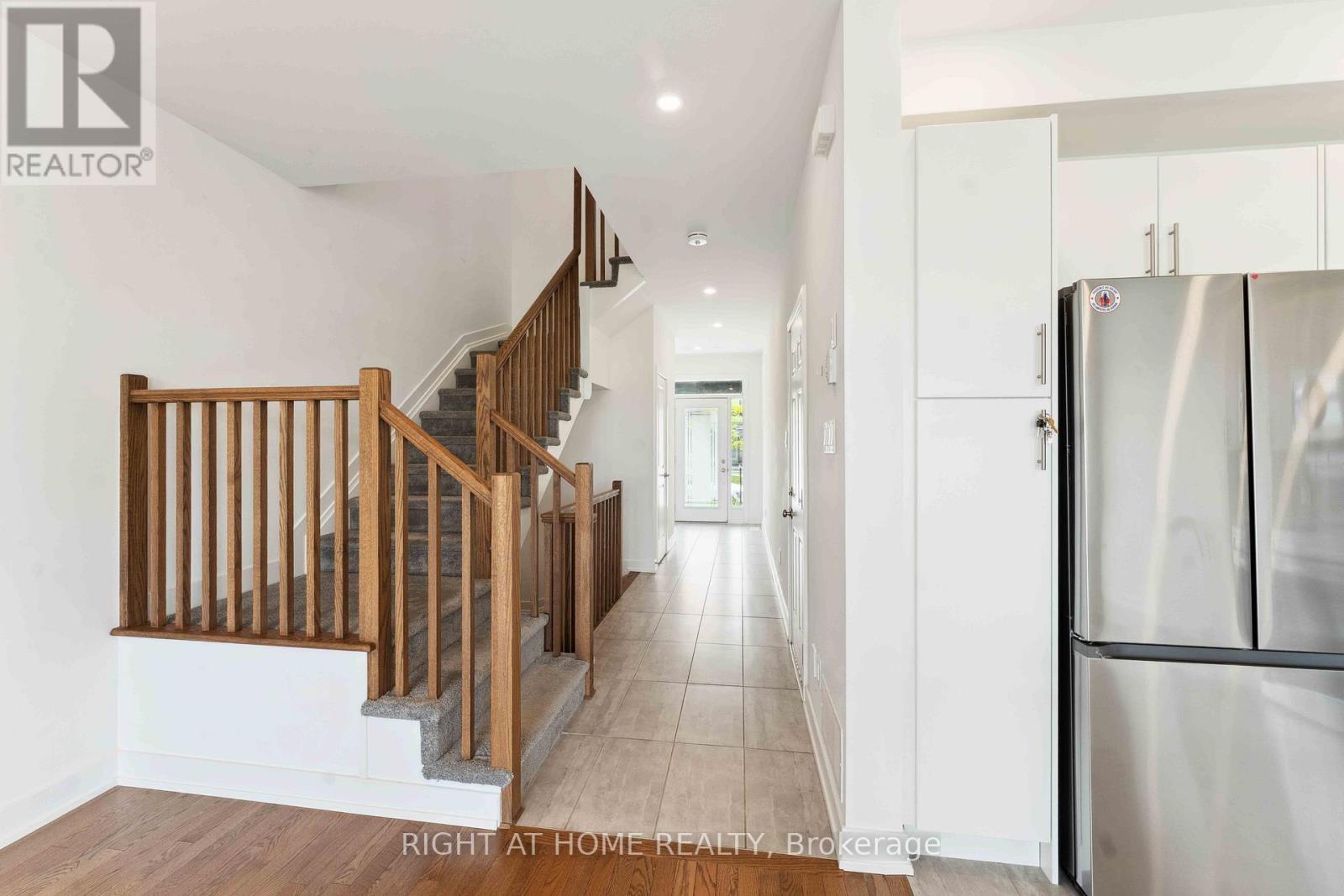 261 Finsbury Avenue