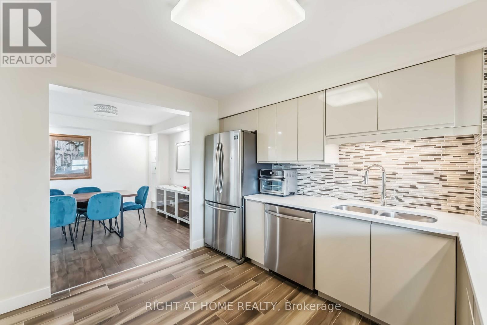 1608 - 1500 Riverside Drive