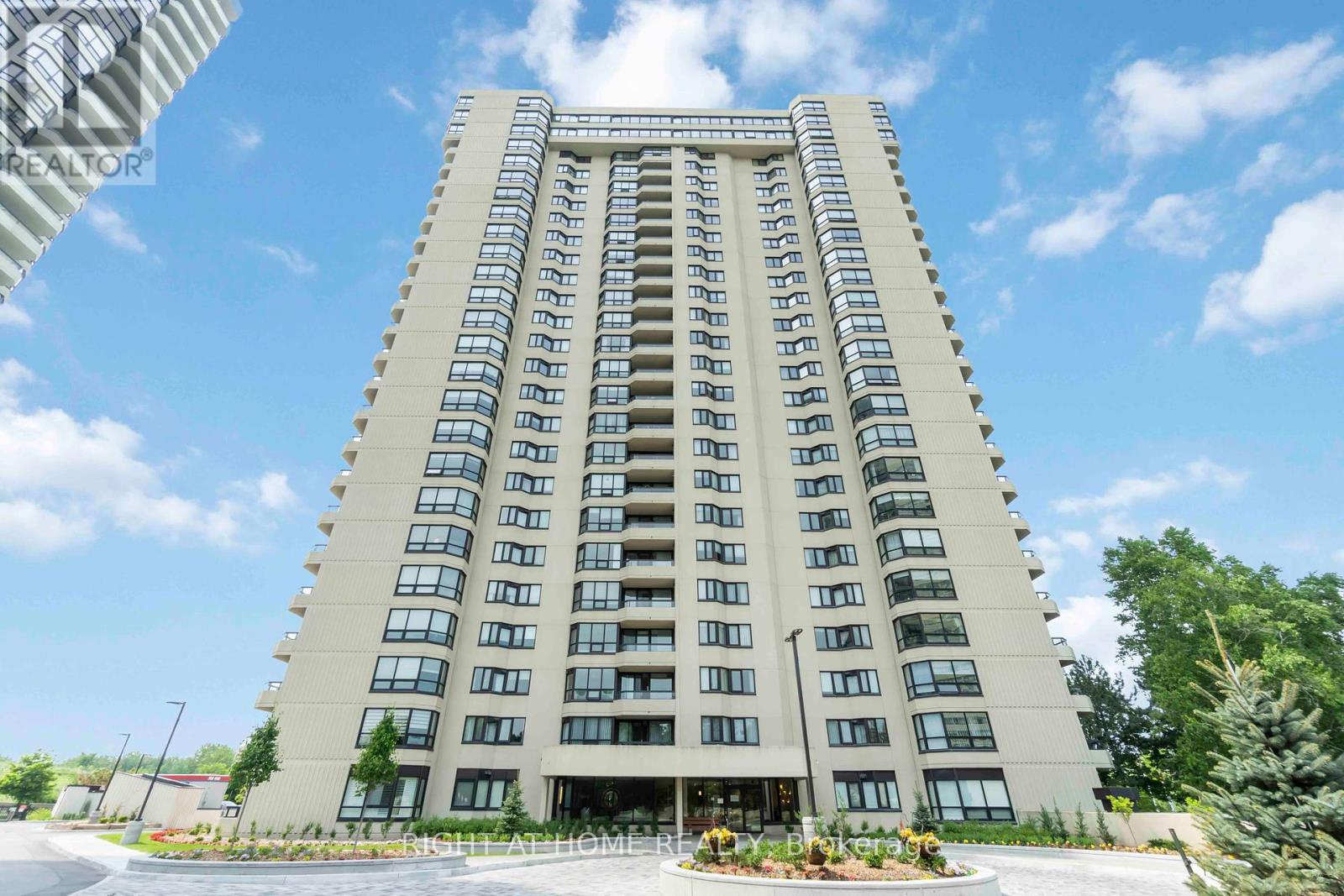 1608 - 1500 Riverside Drive