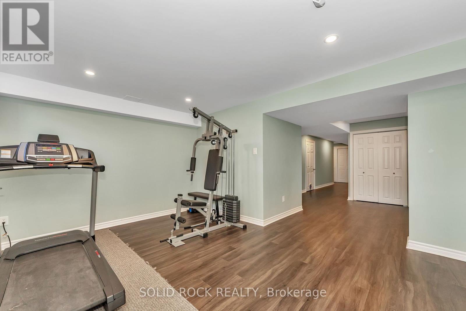 32 Solaris Drive