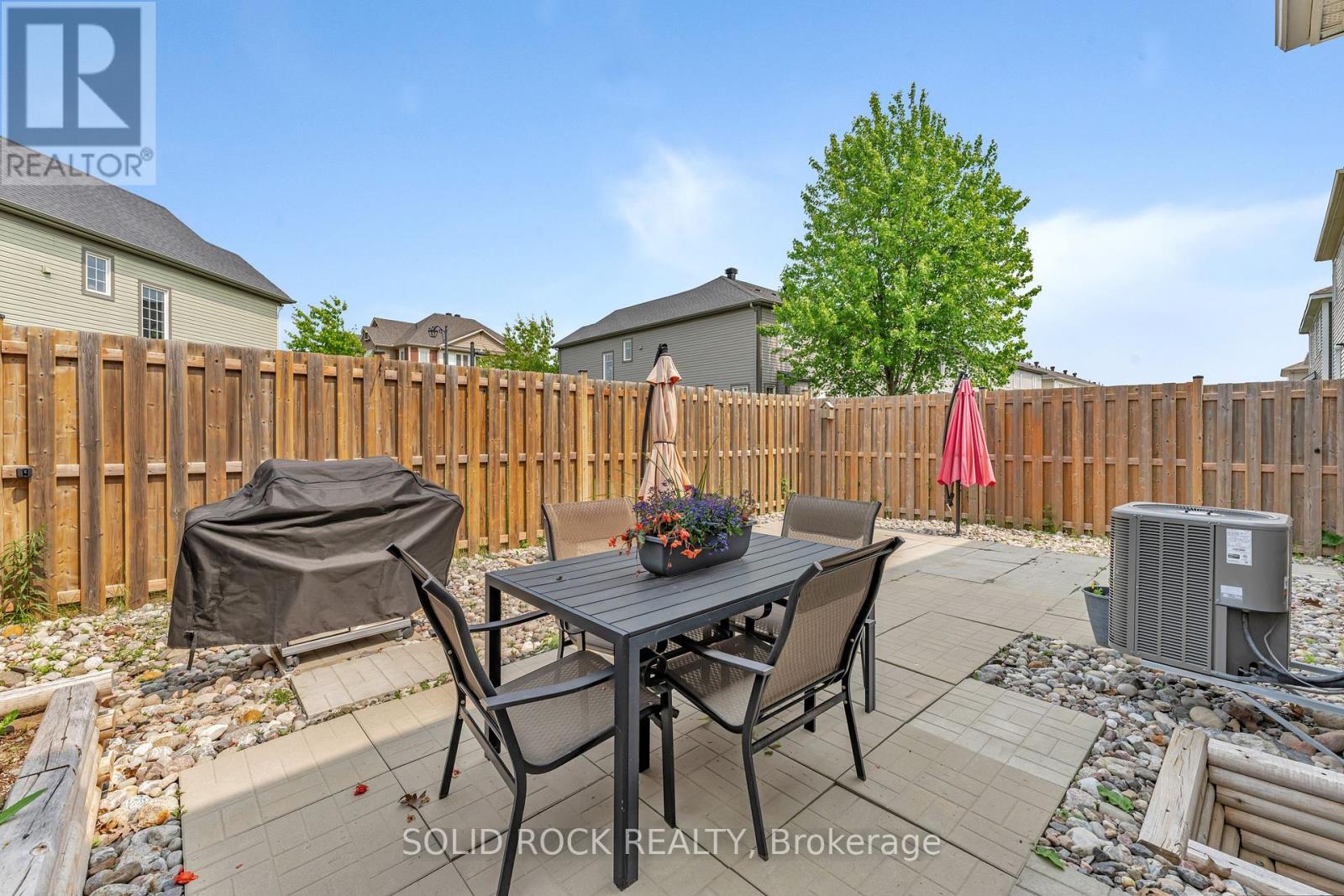32 Solaris Drive