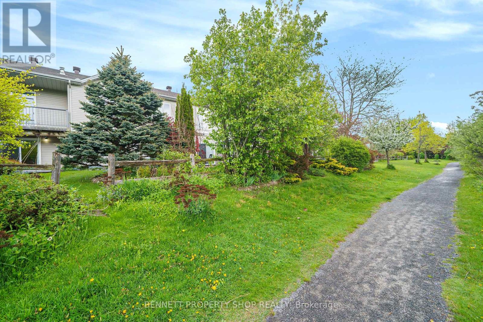 55 Eileen Crescent
