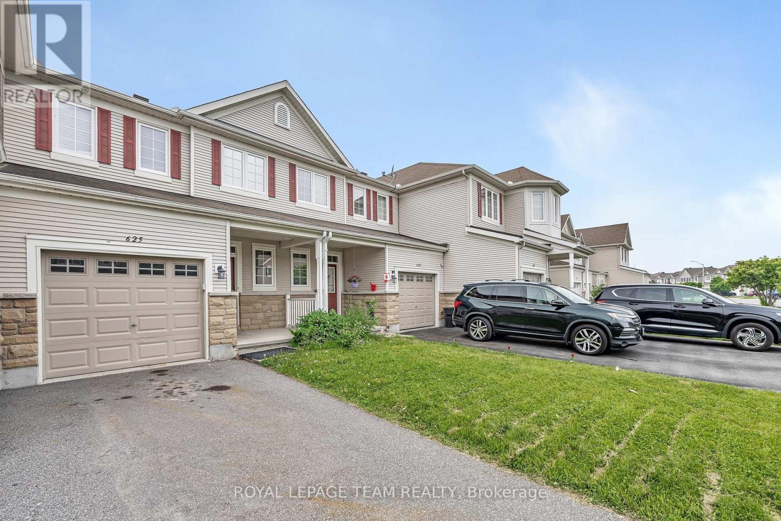 625 Pepperville Crescent