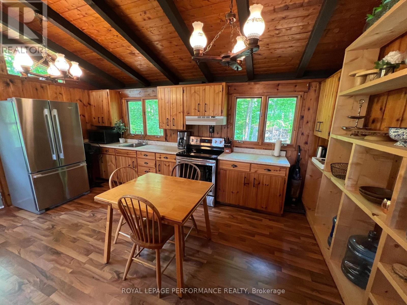 108 Raycroft Creek
