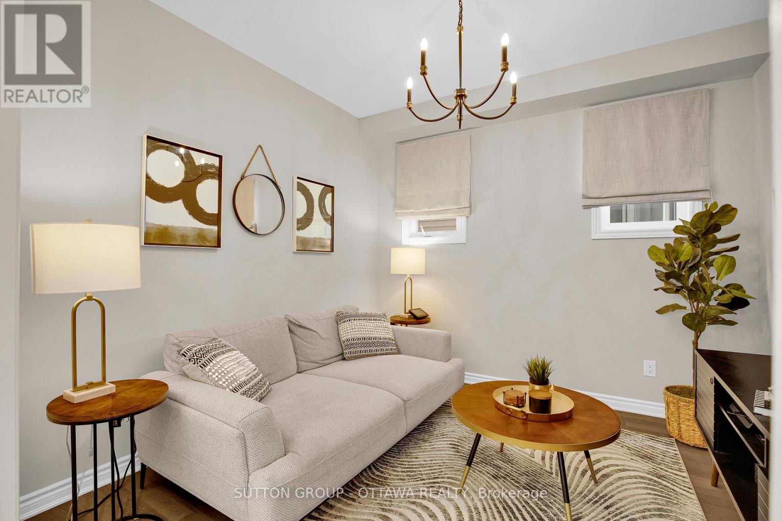 490 Alcor Terrace
