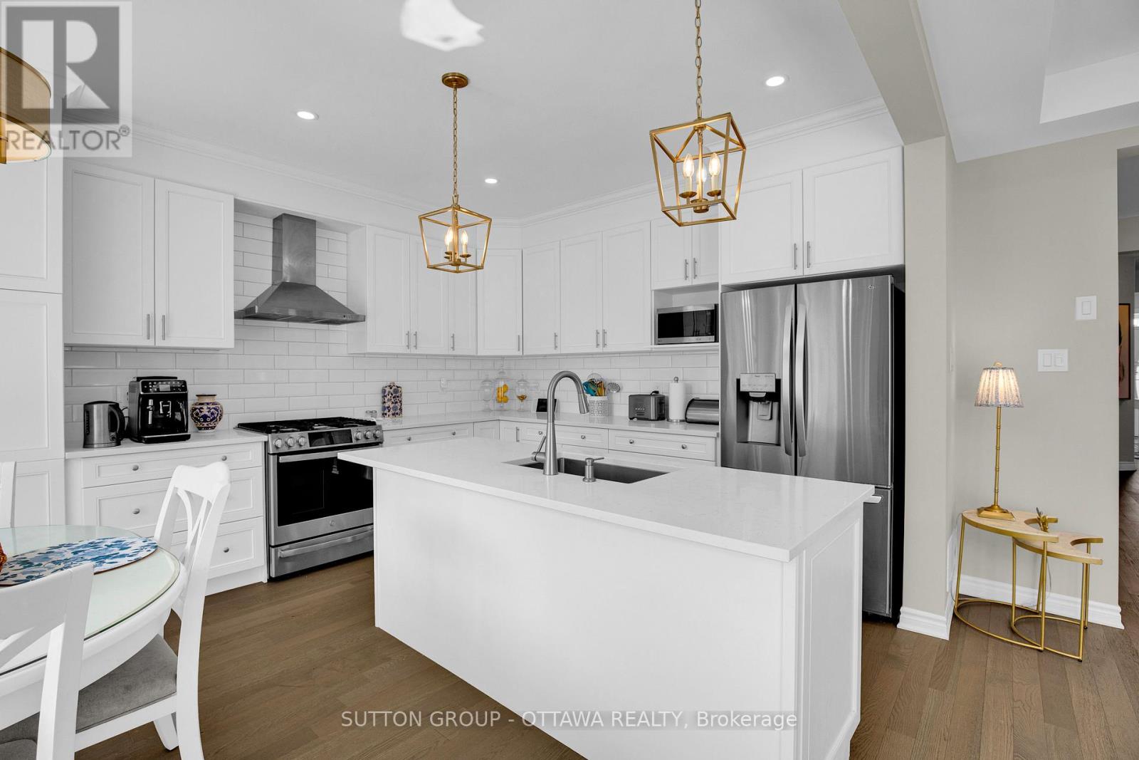 490 Alcor Terrace