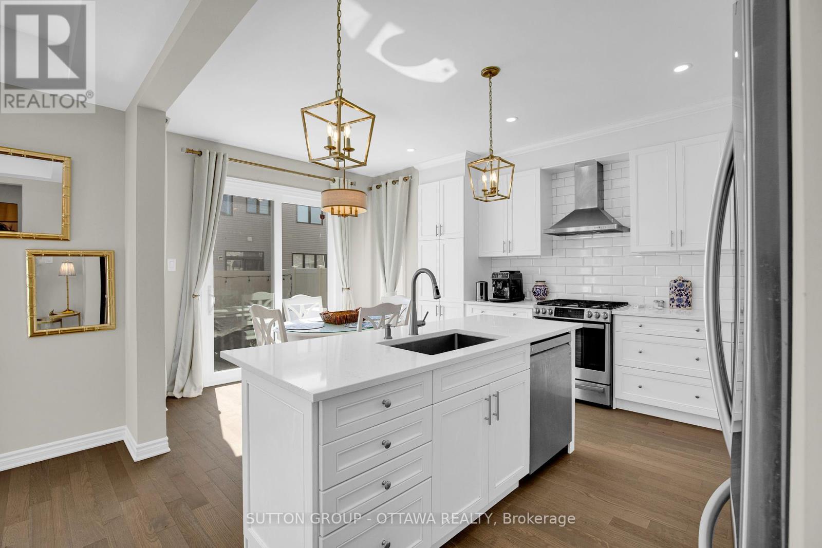 490 Alcor Terrace