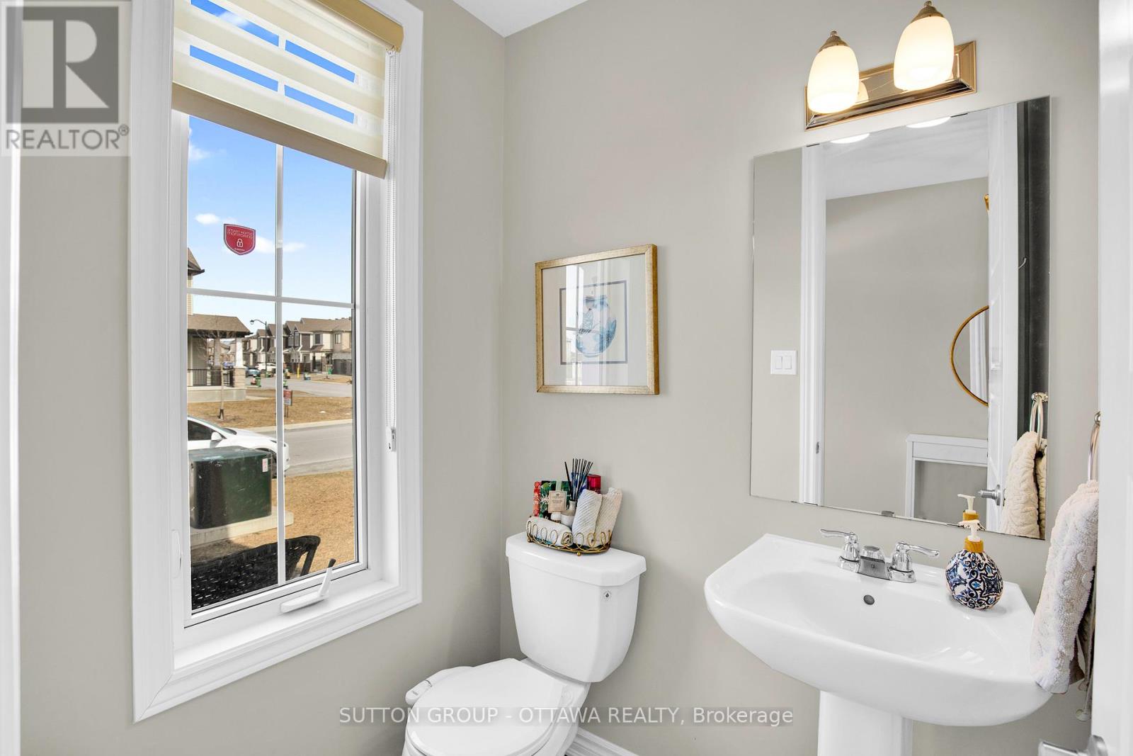 490 Alcor Terrace