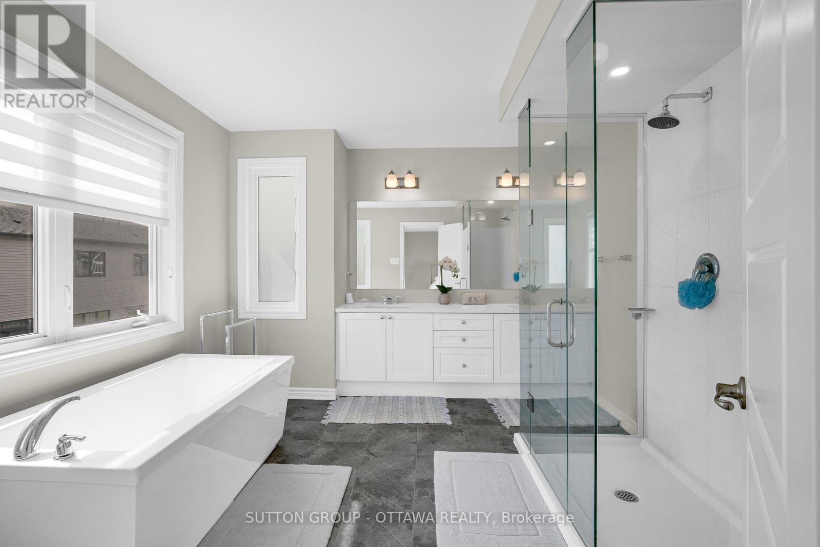 490 Alcor Terrace
