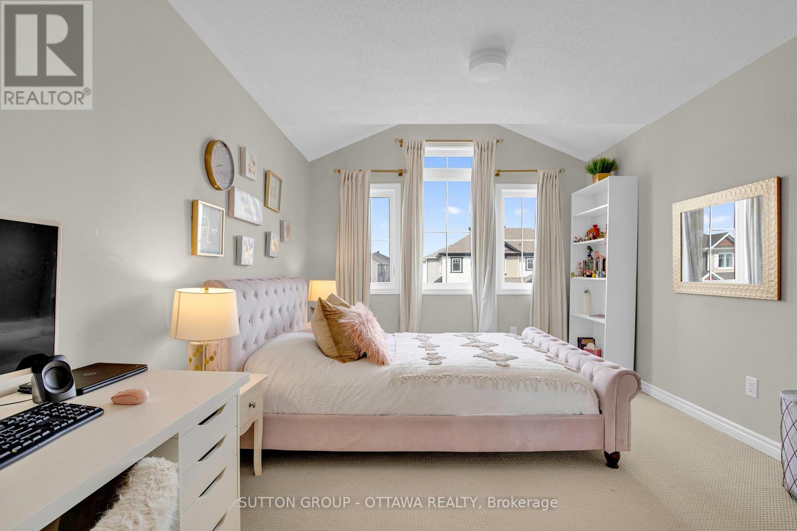 490 Alcor Terrace