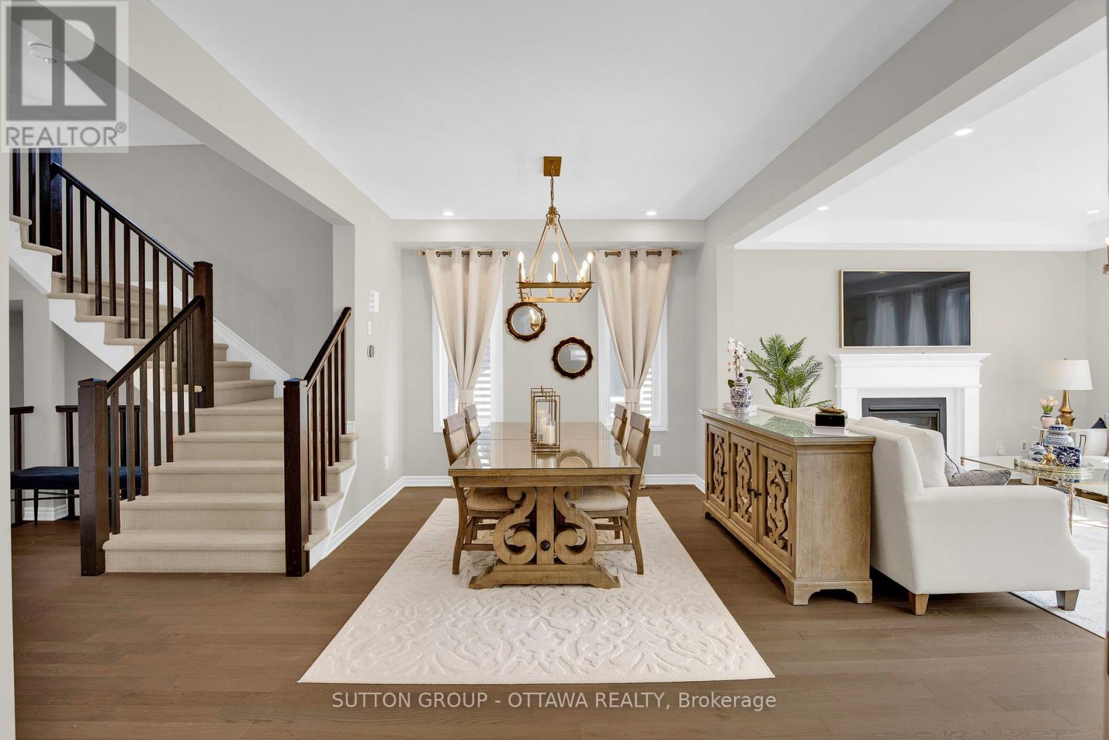 490 Alcor Terrace