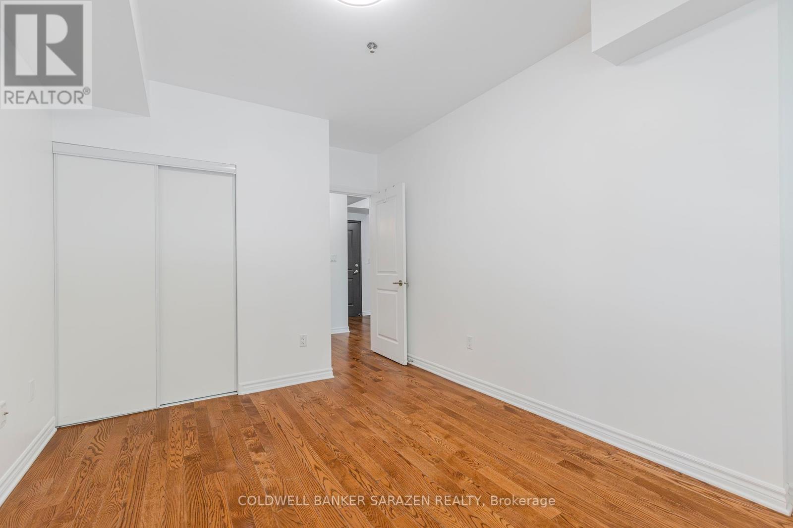 218 - 429 Kent Street