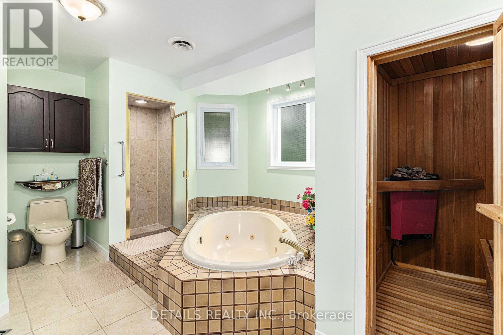 3 Wintergreen Drive