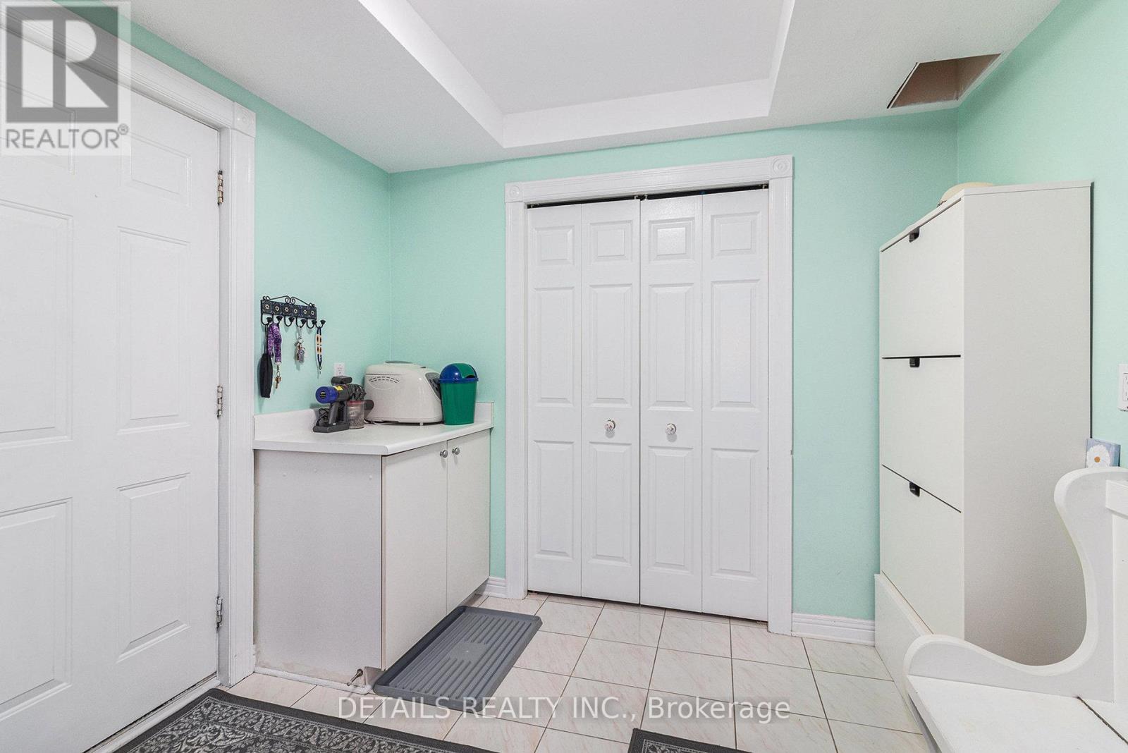 3 Wintergreen Drive