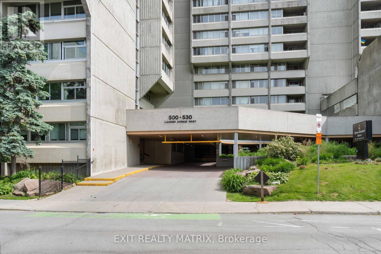 1609 - 500 Laurier Avenue W