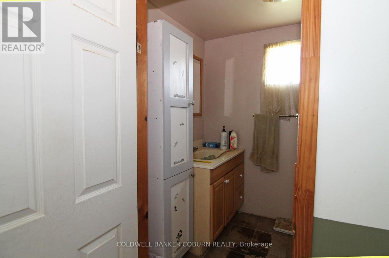11597 Dundela Road