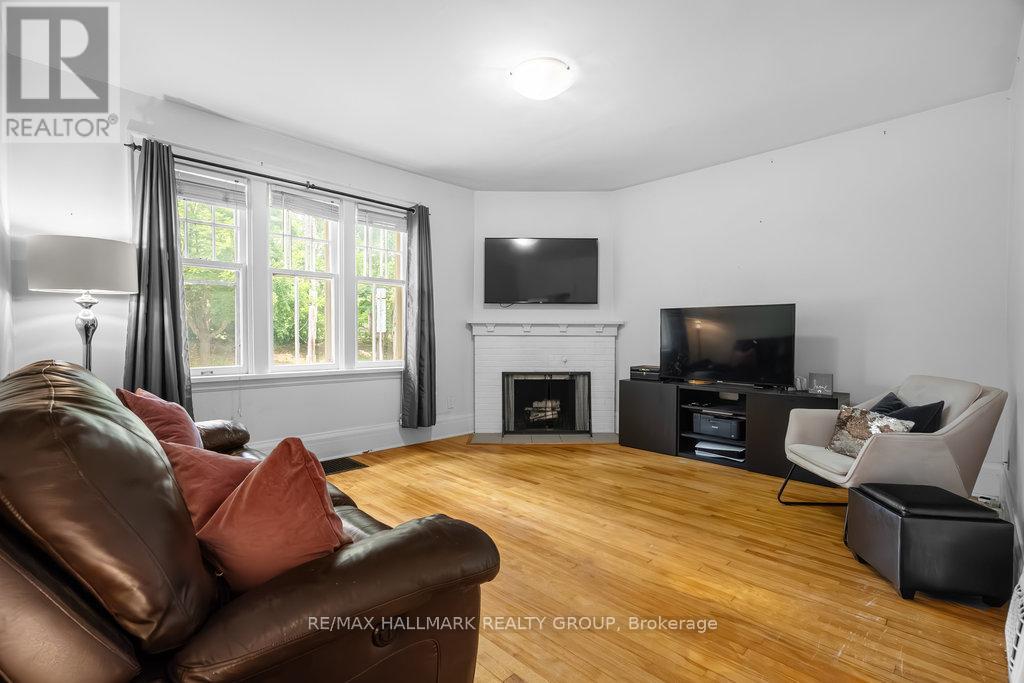 388 First Avenue, Unit 386