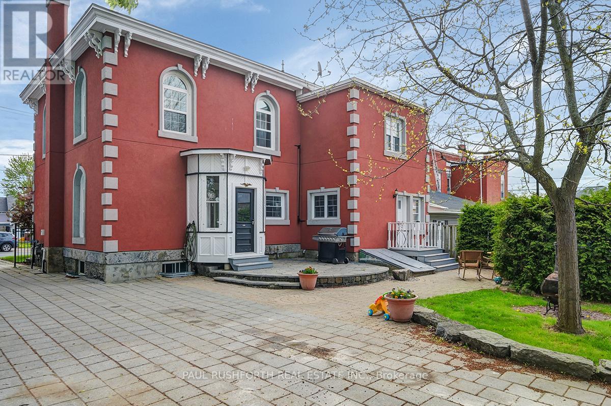 516 St Lawrence Street, Unit 514