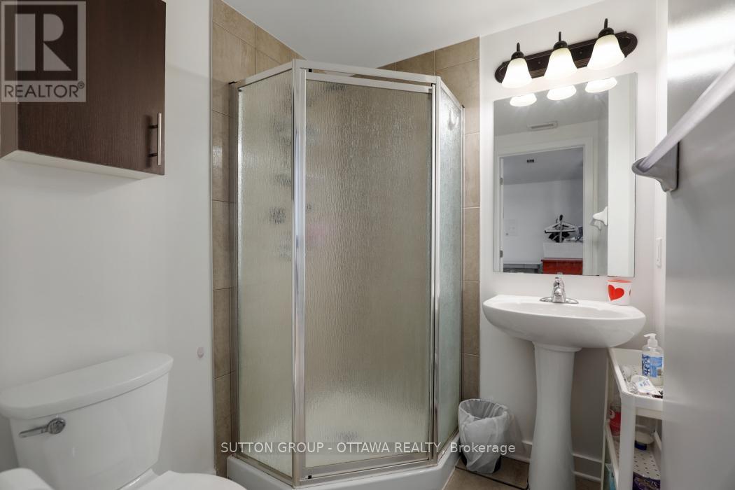 506 - 456 King Edward Avenue